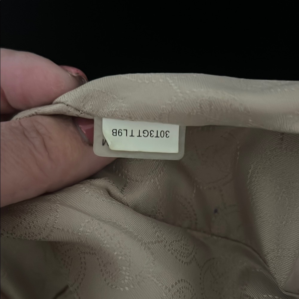 Michael Kors Brown and Tan Shoulder Bag - Picture 2 of 11